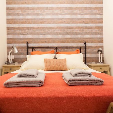 Dream Apartments Calle Zaragoza Sevilla Bagian luar foto