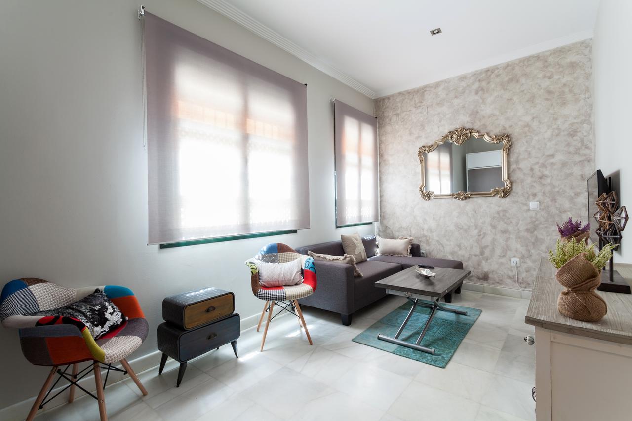 Dream Apartments Calle Zaragoza Sevilla Bagian luar foto